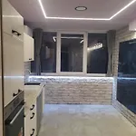 Mipilenchi Апартаменти *