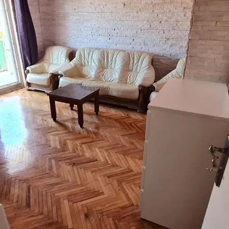 Mipilenchi Apartment